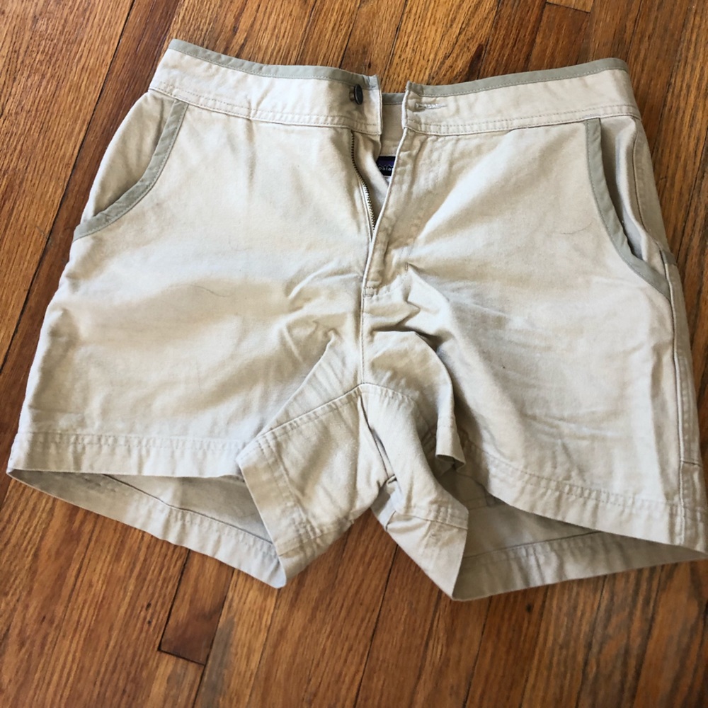 Vintage Patagonia khaki shorts
